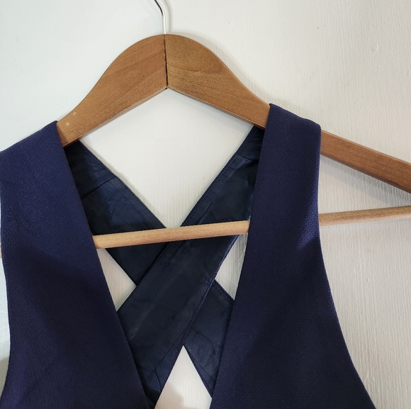 BCBGeneration Formal Cocktail Jumpsuit Crisscross V neck Keyhole - Picture 7 of 9